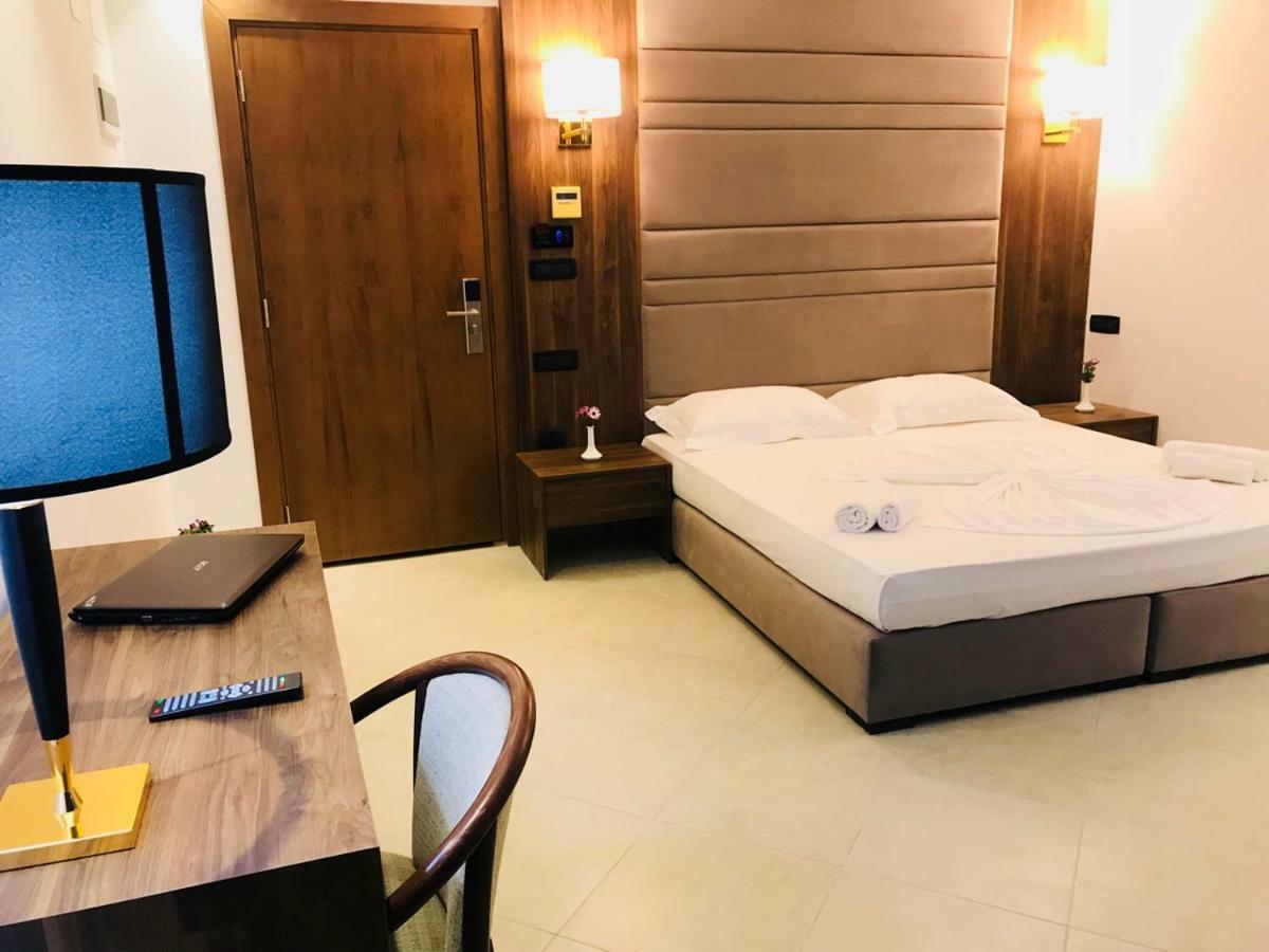 Rafaelo Resort Shëngjin エクステリア 写真